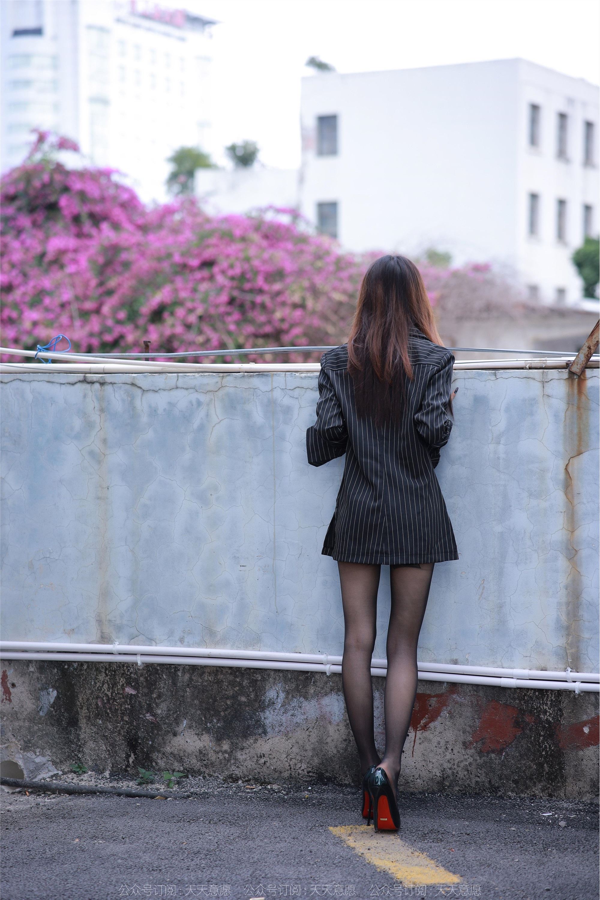 IESS异思趣向  2022.11.18 丝享家 1272 小六《爱的跟随》